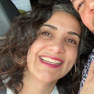 Meet your Posher, Yenny